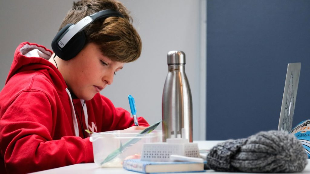 10 best places to find free educational videos